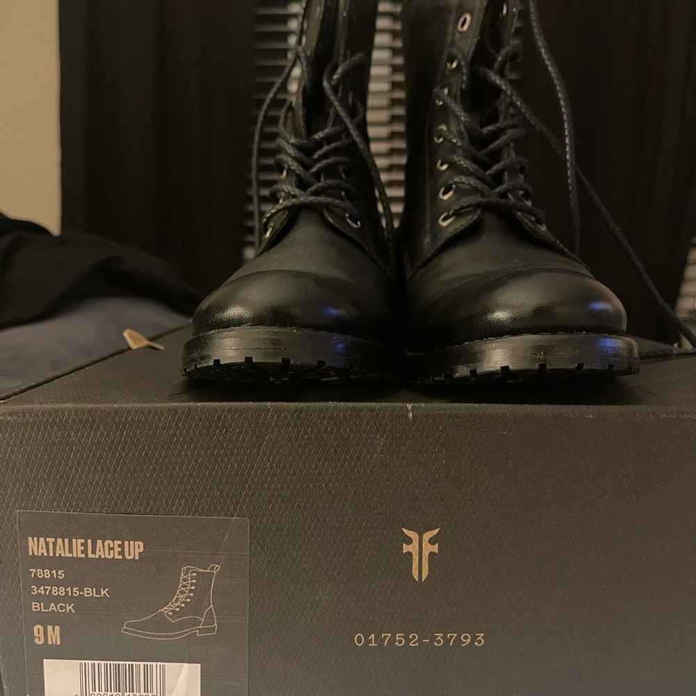 Frye natalie lace up black